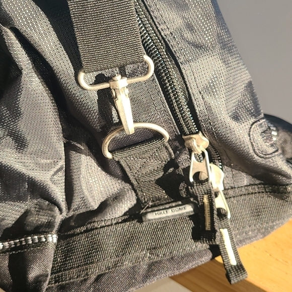 OGIO WSGA Small Duffle Bag - Picture 3 of 7